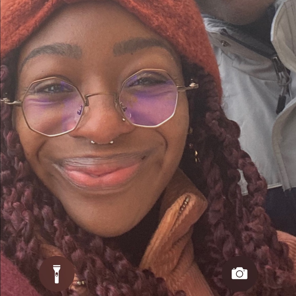 Meet your Posher, Neina